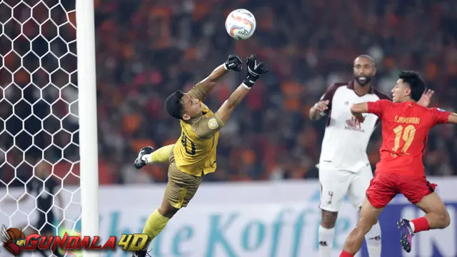 Adu Mekanik Antarlini Persikabo 1973 Vs PSM di BRI Liga 1: Duel Dua Kiper Timnas Indonesia