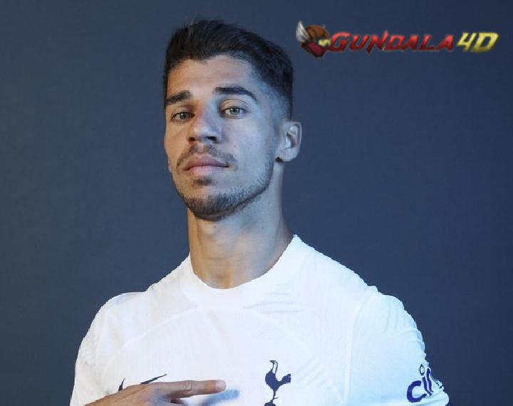 Bursa Transfer: Tottenham Hotspur Resmi Ikat Manor Solomon dengan Kontrak 5 Tahun