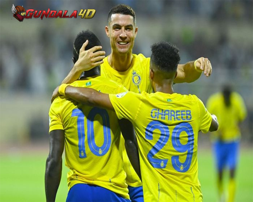 Ronaldo Sudah 3 Kali Hattrick di Al Nassr, Messi Kapan Gilirannya?