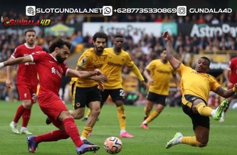 Tampil Menggila! Mo Salah Jadi Raja Assist dan Lewati Riyad Mahrez