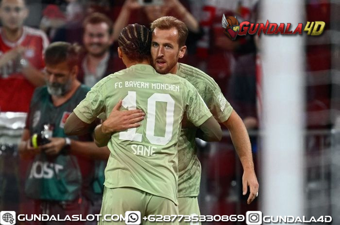 Harry Kane cetak gol ke-300 di klub, tapi tak cukup antar Bayern Muenchen menang atas Bayer Leverkusen gara-gara penalti kompatriot Lionel Messi di menit 94