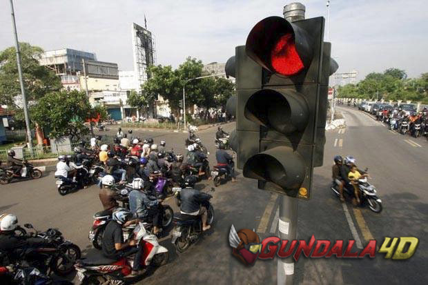 Kronologi Polisi Maki Pengendara hingga Buat Dirlantas Polda Metro Minta Maaf