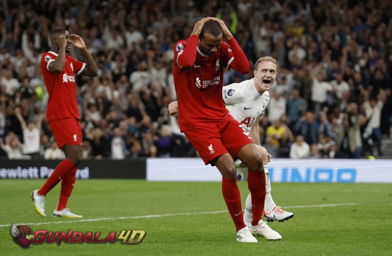 Hasil Tottenham Hotspur vs Liverpool di Liga Inggris 2023-2024: Gol Bunuh Diri Joel Matip Bikin 9 Pemain The Reds Takluk 1-2!