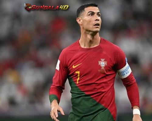 Cristiano Ronaldo untuk sementara akan libur dulu dari klubnya, Al Nassr. CR7 dipastikan akan fokus maksimal untuk tim nasional Portugal