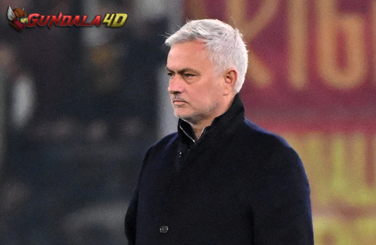 Pemain AS Roma Ini Paling Dipuji Jose Mourinho Usai Kalahkan Slavia Praha di Liga Europa 2023-2024