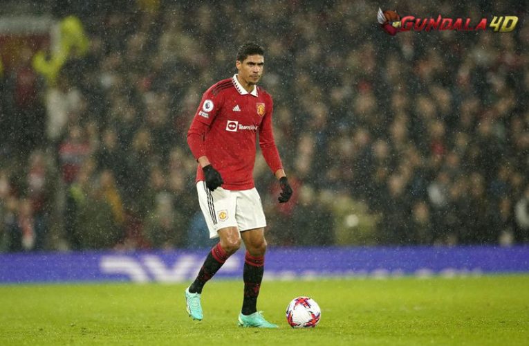 Raphael Varane Sudah Setara Harry Maguire