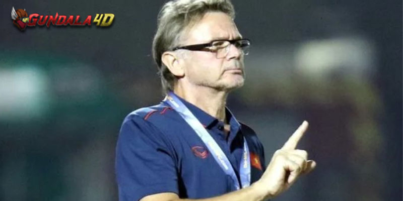 Pelatih Vietnam, Philippe Troussier melihat perspektif lebih luas saat timnya kalah 0-1 dari Irak.Timnas Vietnam kalah menyakitkan