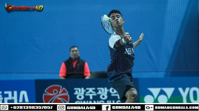 bulu tangkis Indonesia, Alwi Farhan, berhasil melanjutkan tren positif usai memenangkan laga pada babak pertama Syed Modi International 2023