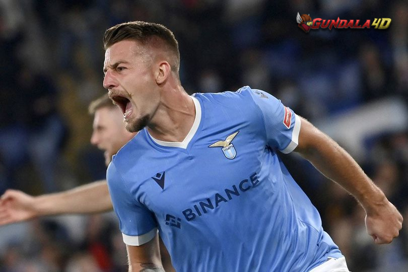 Wow, Ini Alasan Lazio Sempat Tolak Gelimang Uang dari MU untuk Eks Bintangnya!