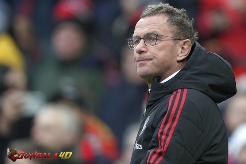 Ralf Rangnick Bela Jadon Sancho: Dia Anak Baik dan Disiplin!Ralf Rangnick