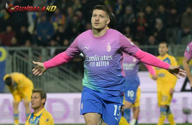 Milan Comeback Lawan Frosinone, Fans: Lagi-Lagi Senam Jantung, Untung Ada Jovic