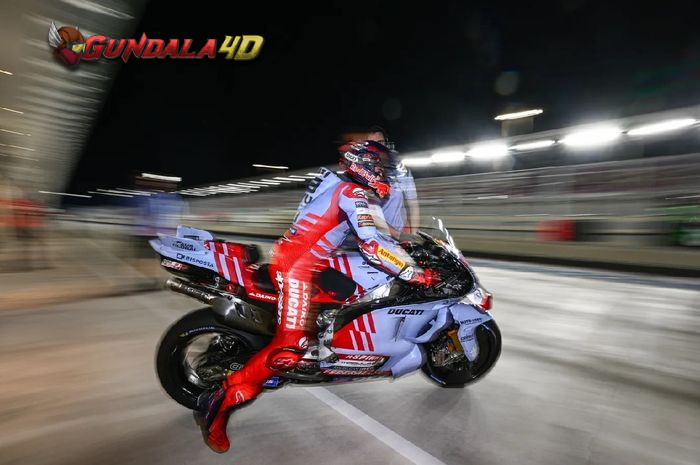 Pembalap Gresini Racing, Marc Marquez berhasil meningkatkan catatan waktunya pada akhir tes pramusim MotoGP 2024.