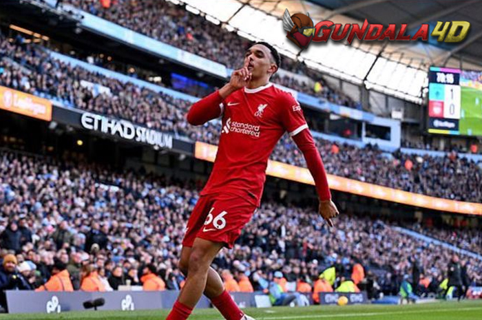 Bintang Liverpool, Trent Alexander-Arnold, mengalami kejadian mengerikan dengan diteror oleh penguntit perempuan.