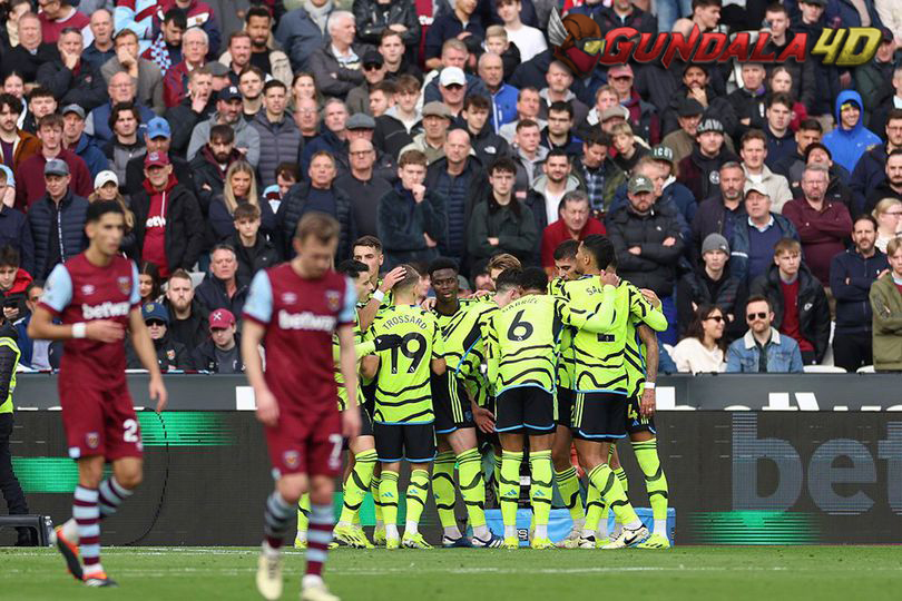 Arsenal, Rajanya Gol Bola Mati!