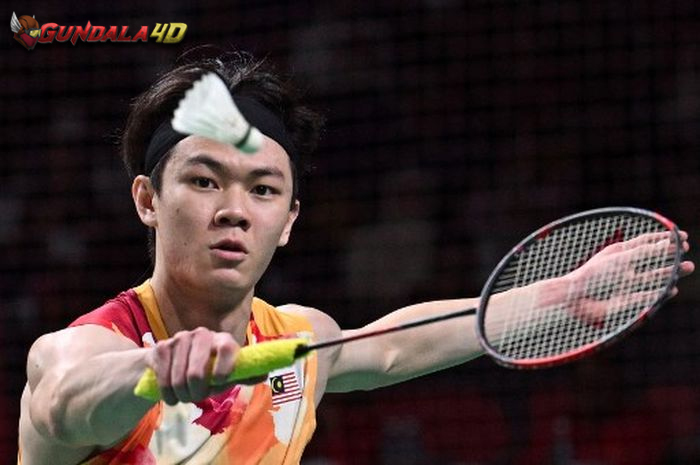 Raja bulu tangkis Malaysia, Lee Zii Jia, tak bisa menutupi kekecewaannya usai gagal melaju ke semifinal All England Open 2024