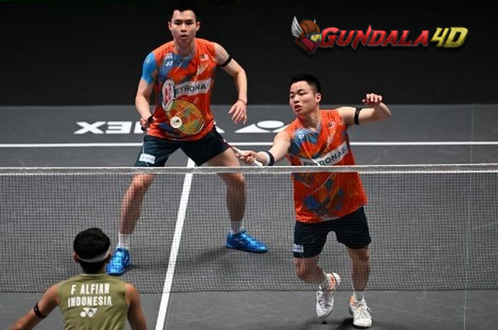 Kekecewaan kembali menimpa pasangan ganda putra Malaysia, Aaron Chia/Soh Wooi Yik, pada final All England Chia/Soh tidak mampu mempertahankan