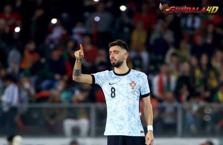 Bruno Fernandes Dipulangkan Lebih Awal dari Timnas Portugal, Ada Apa Nih?