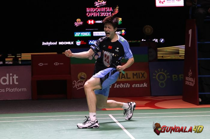 Indonesia dipastikan tak memiliki gelar pada Indonesia Open 2024 setelah satu-satunya wakil tuan rumah yang tersisa, Sabar Karyaman Gutama/Moh Reza Pahlevi Isfahani menelan kekalahan pada semifinal