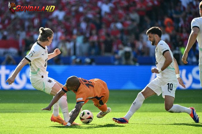 Gol bunuh diri menjadi petaka bagi timnas Belanda sehingga berujung kekalahan dari timnas Austria Memainkan matchday ketiga Grup D