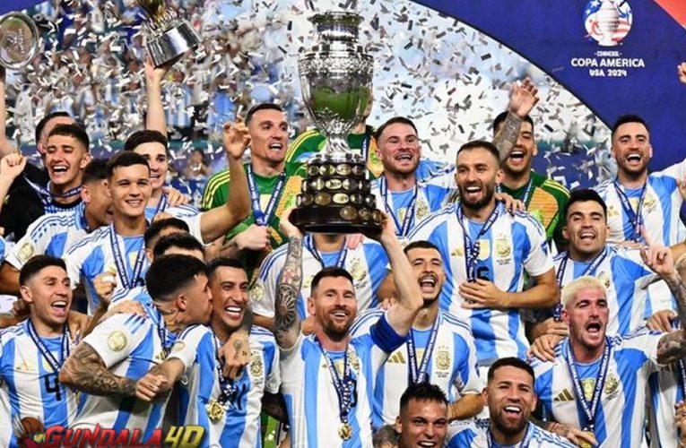 Skuad Timnas Argentina Kena Skandal Nyanyian Rasial ke Timnas Prancis, Lionel Messi Ikut Terlibat?