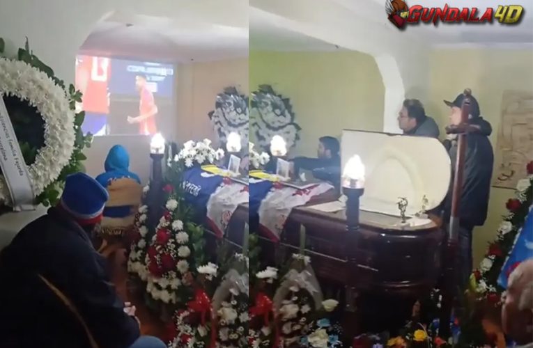 Viral Pelayat di Chili Nobar Sepak Bola Bareng Mayat, Tradisi Unik