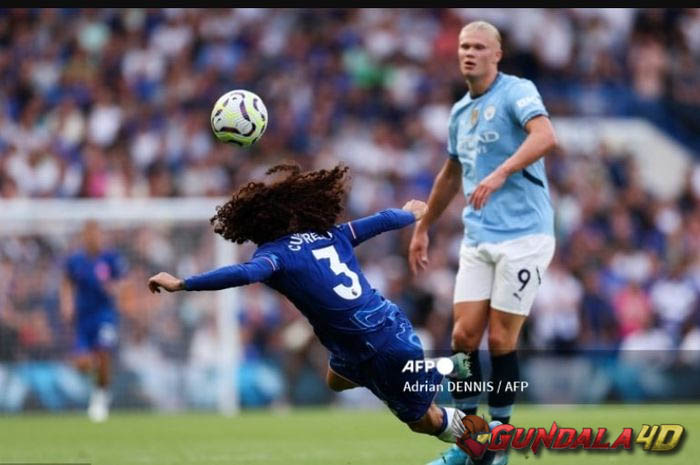 Erling Haaland menghiasi penampilan ke-100 untuk Man City dengan torehan gol saat membuka musim dengan hasil sempurna di markas Chelsea