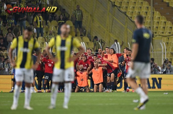 Mimpi Fenerbahce lolos ke Liga Champions bersama Jose Mourinho hancur secara menyakitkan di babak kualifikasi ketiga