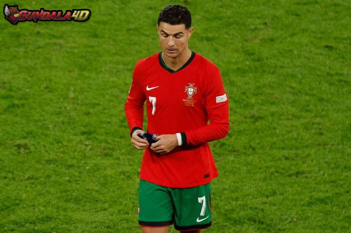 Berani Tinggalkan Pacar, Cristiano Ronaldo Harus Bayar Rp 1 Miliar