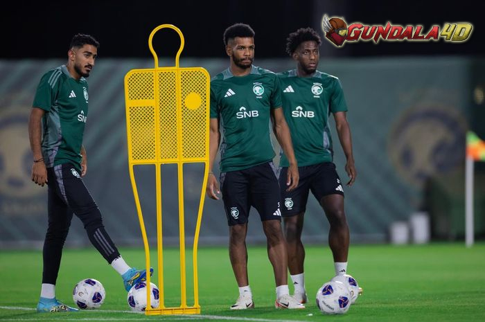 Skuad Arab Saudi punya satu celah yang bisa dimanfaatkan sebaik-baiknya oleh Timnas Indonesia Arab Saudi bakal bersua Timnas Indonesia pada