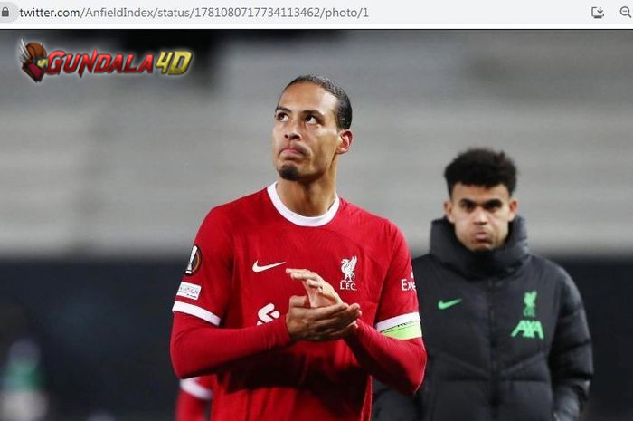 Peringatan dari Van Dijk untuk Bek Baru Man United yang Bikin Blunder